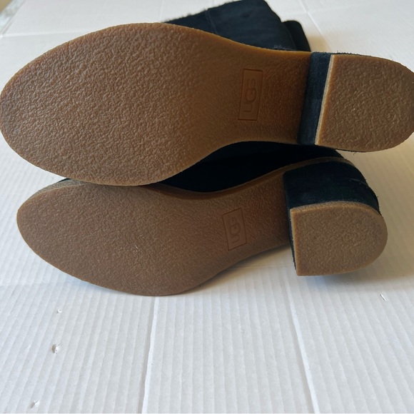 UGG 9 Women Kasen Tall Waterproof Sheepskin Lined Black Suede Heel Boots NWOT💖 - Picture 14 of 14